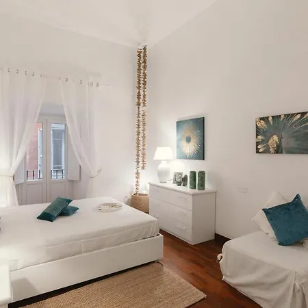 Apartamento Charme Luxury Flat Campo Dei Fiori *