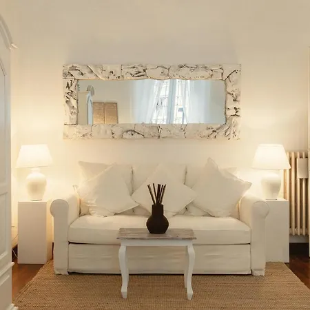 Charme Luxury Flat Campo Dei Fiori * Rome